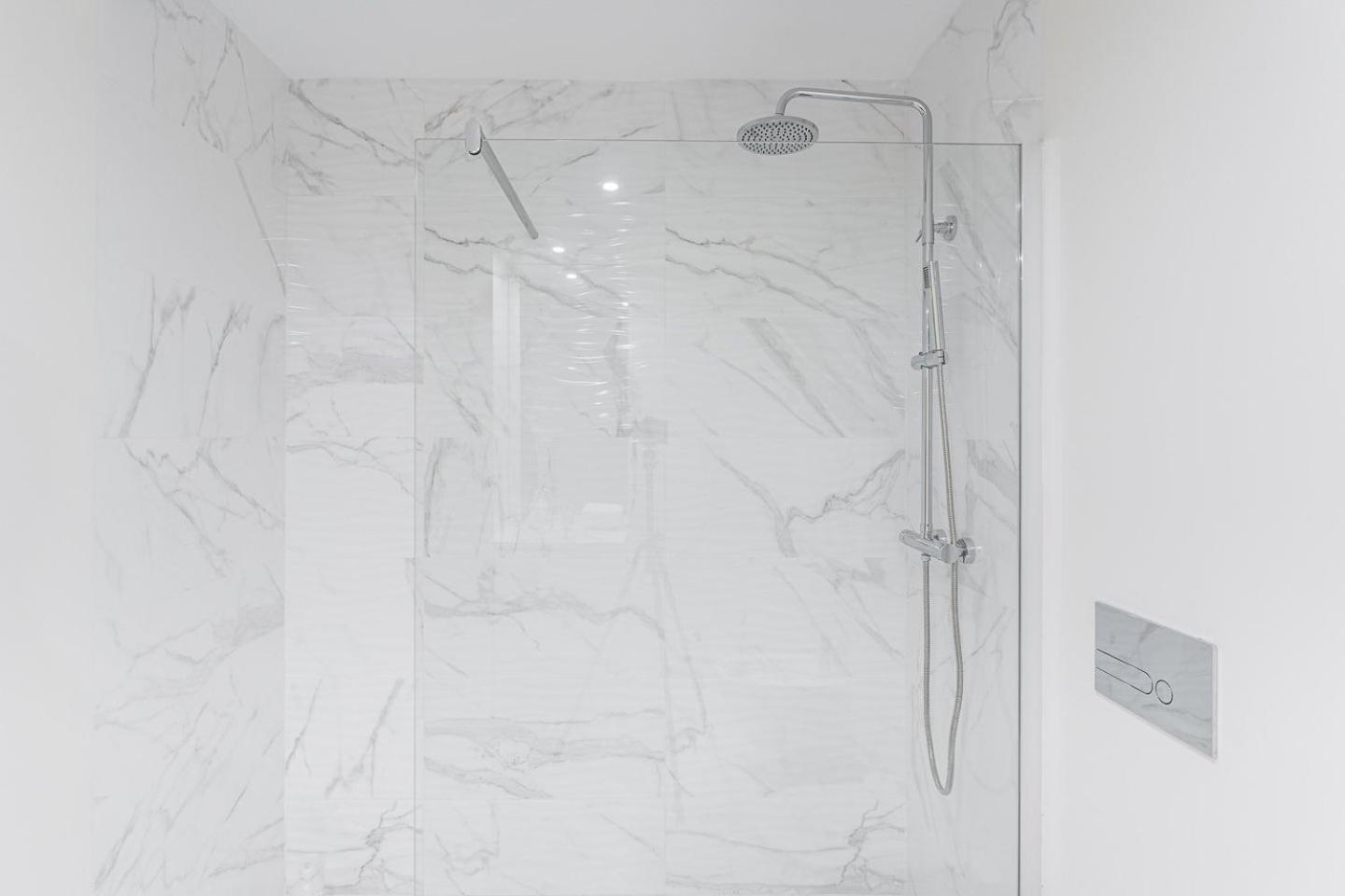 Guestready - Sleek Monochromatic In Bonfim Apartment Porto Exterior photo